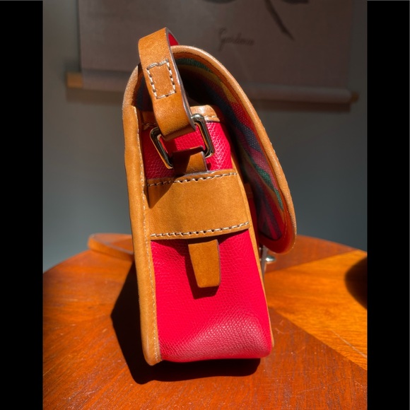 Dooney and Bourke Claremont Field Crossbody bag - Picture 3 of 13